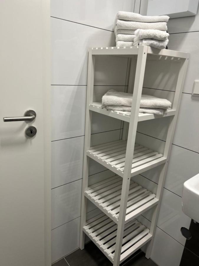 Freshly Renovated City Apartments Essen Kitchen Wifi Near Duesseldorf Airport Экстерьер фото