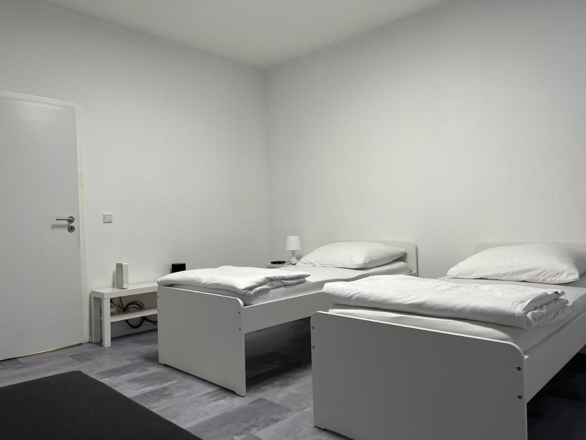 Freshly Renovated City Apartments Essen Kitchen Wifi Near Duesseldorf Airport Экстерьер фото