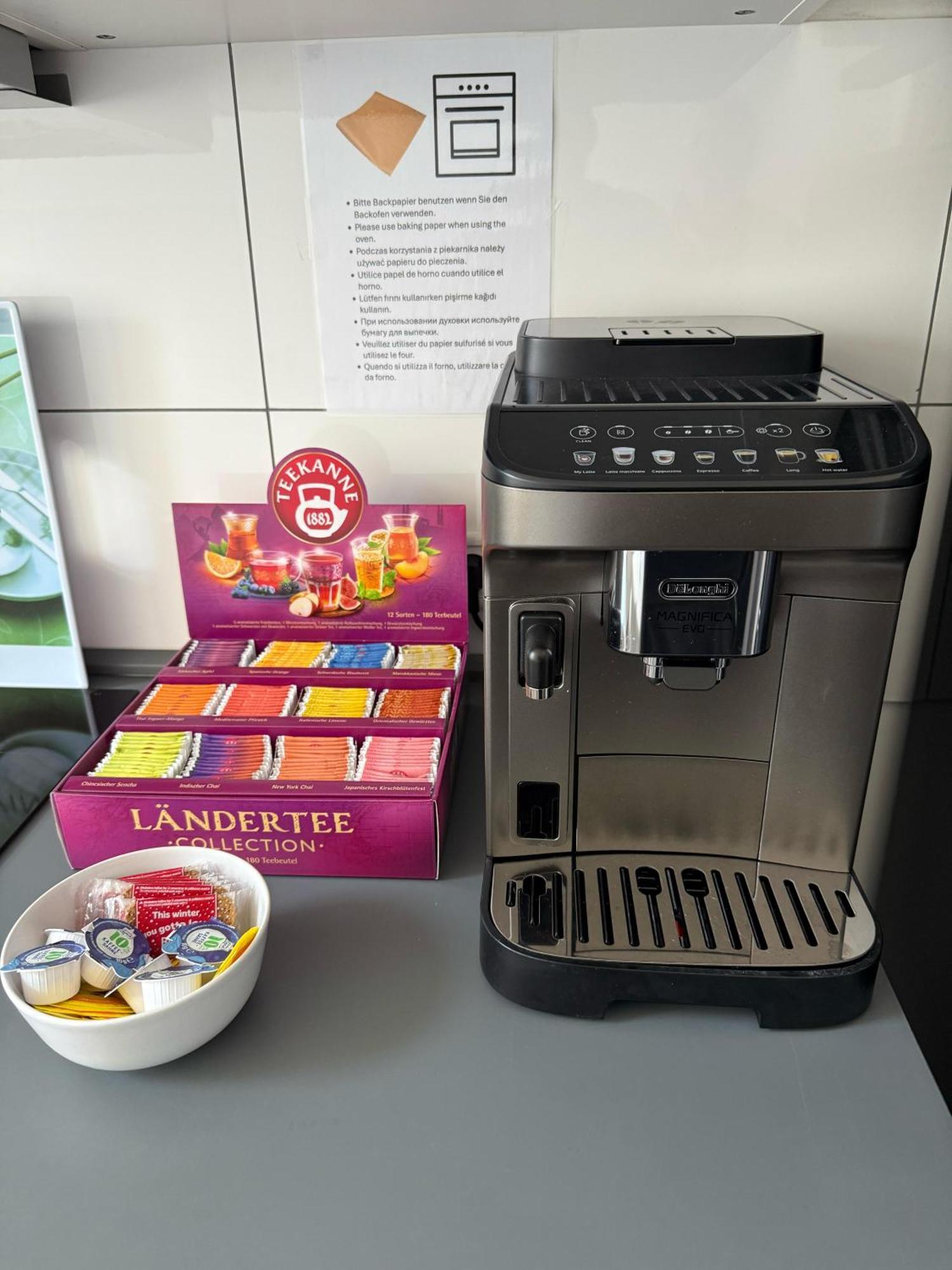 Freshly Renovated City Apartments Essen Kitchen Wifi Near Duesseldorf Airport Экстерьер фото